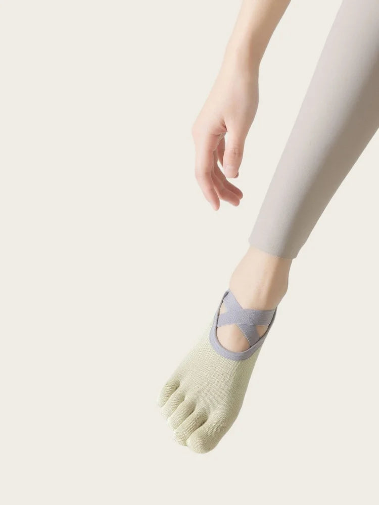 PranaRelief Non-Slip Five-Toe Yoga Socks – Rubberized Grip Pilates Socks (EU 36-40)